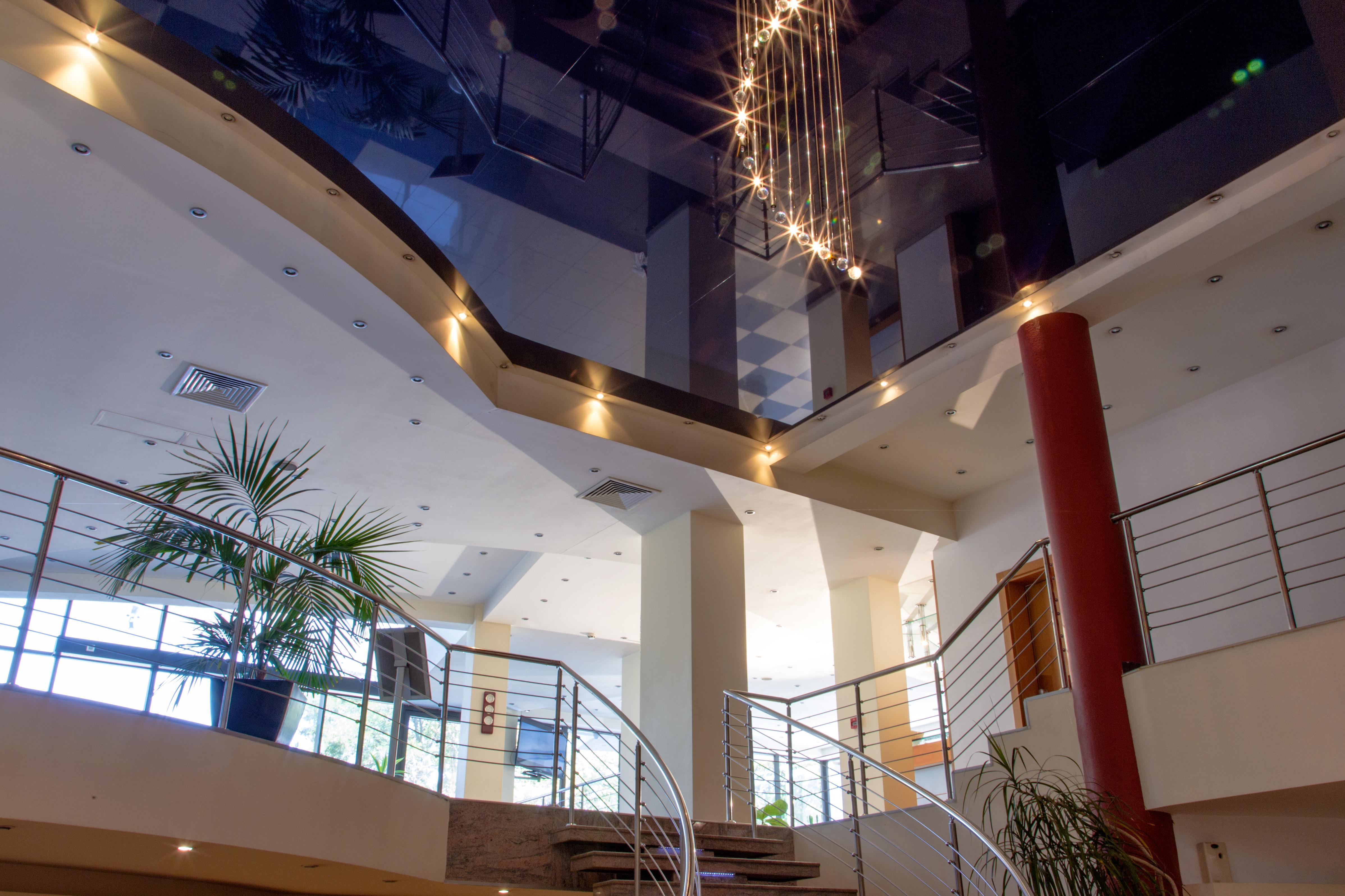 Triada Hotel Sofia Luaran gambar